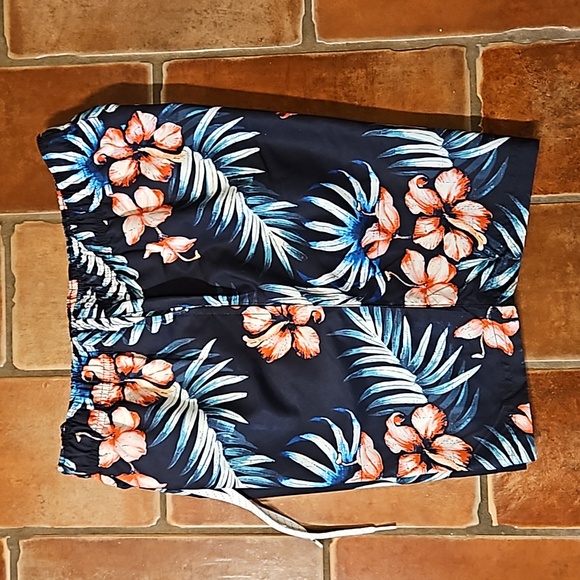Tropical Swim Trunks - Picture 7 of 11